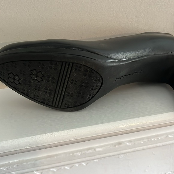 Naturalized leather heels - Picture 6 of 7